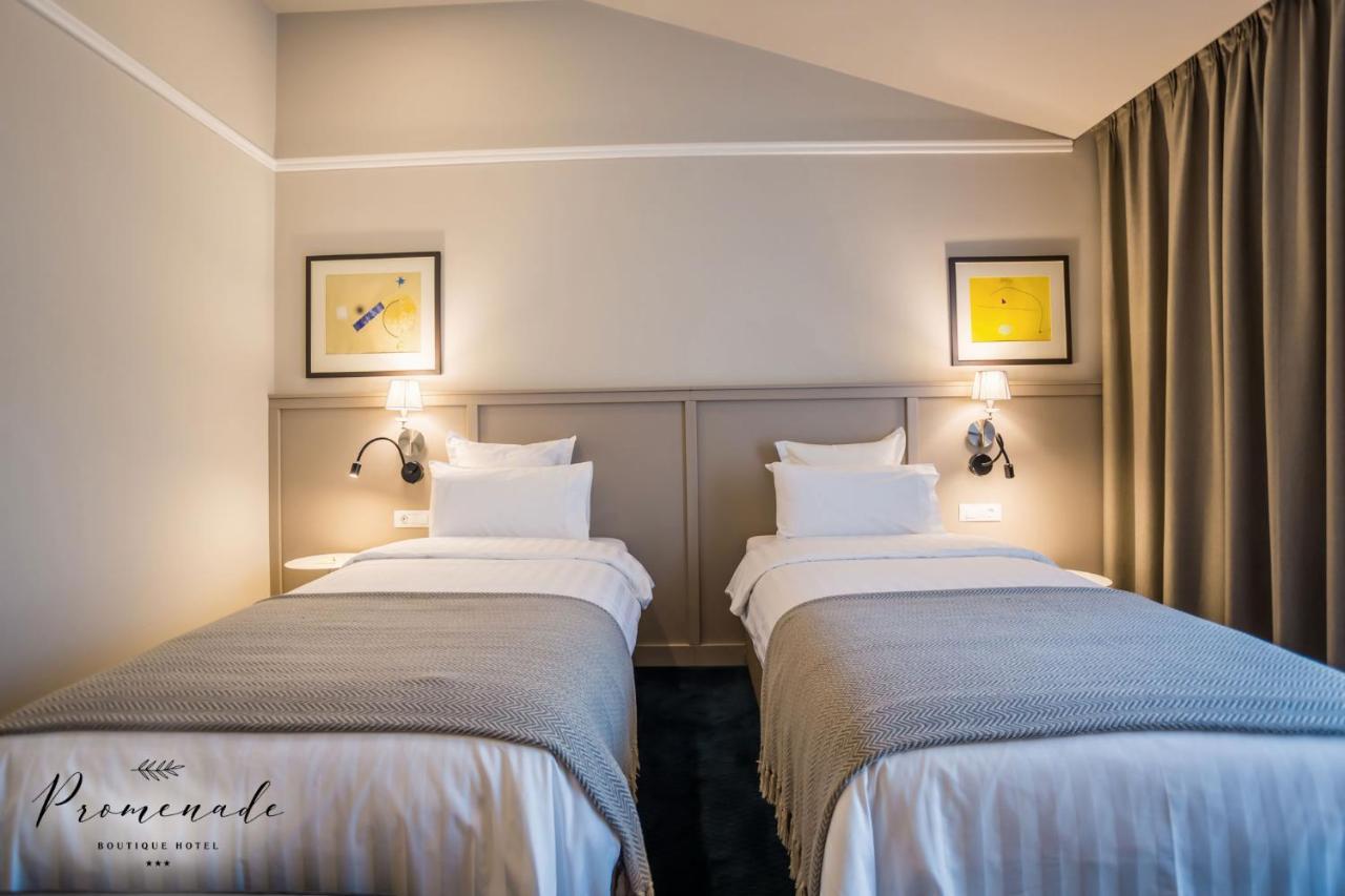 בורגאס Hotel Residence Promenade מראה חיצוני תמונה A room at the hotel