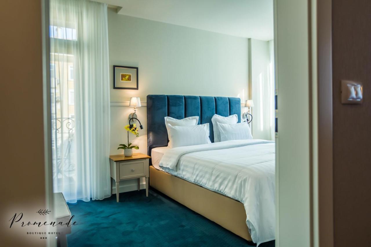 בורגאס Hotel Residence Promenade מראה חיצוני תמונה Deluxe Room