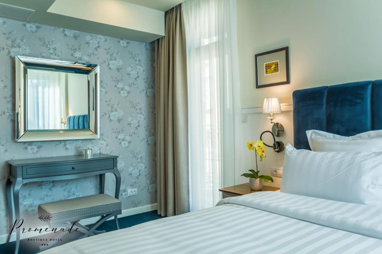 בורגאס Hotel Residence Promenade מראה חיצוני תמונה Deluxe room