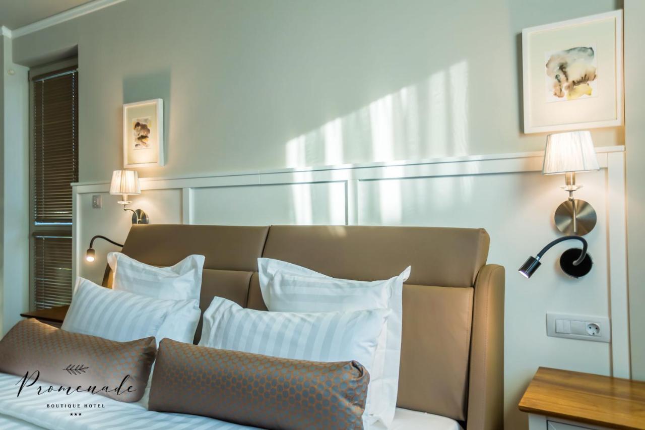 בורגאס Hotel Residence Promenade מראה חיצוני תמונה A room at the hotel