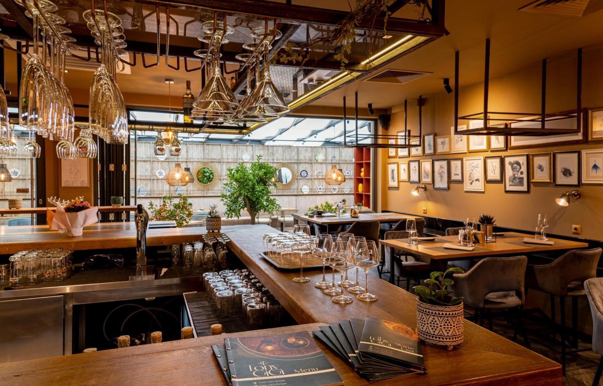 בורגאס Hotel Residence Promenade מראה חיצוני תמונה Restaurant interior